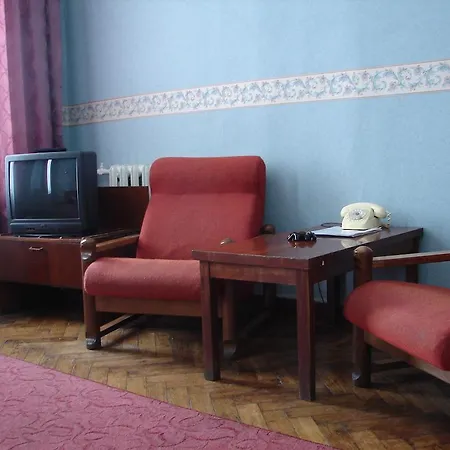 Готель Passage 2*